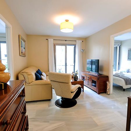Апартаменты Acogedor Apartamento Junto A Calle Larios By Renthas Малага Экстерьер фото